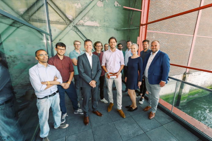 UNIIQ Captain AI Autonoom varen