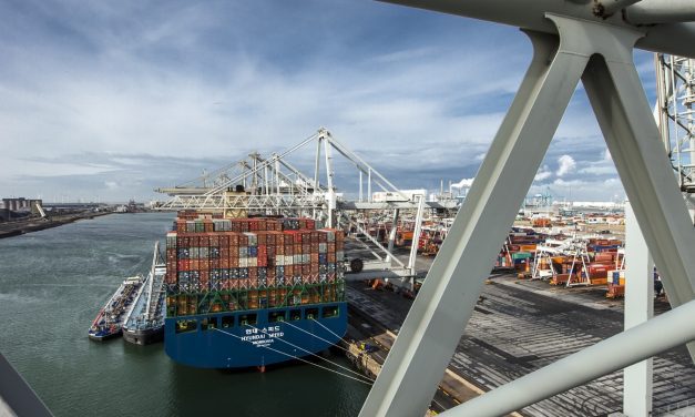 ‘FERM uniek kenniscentrum voor Rotterdamse haven’