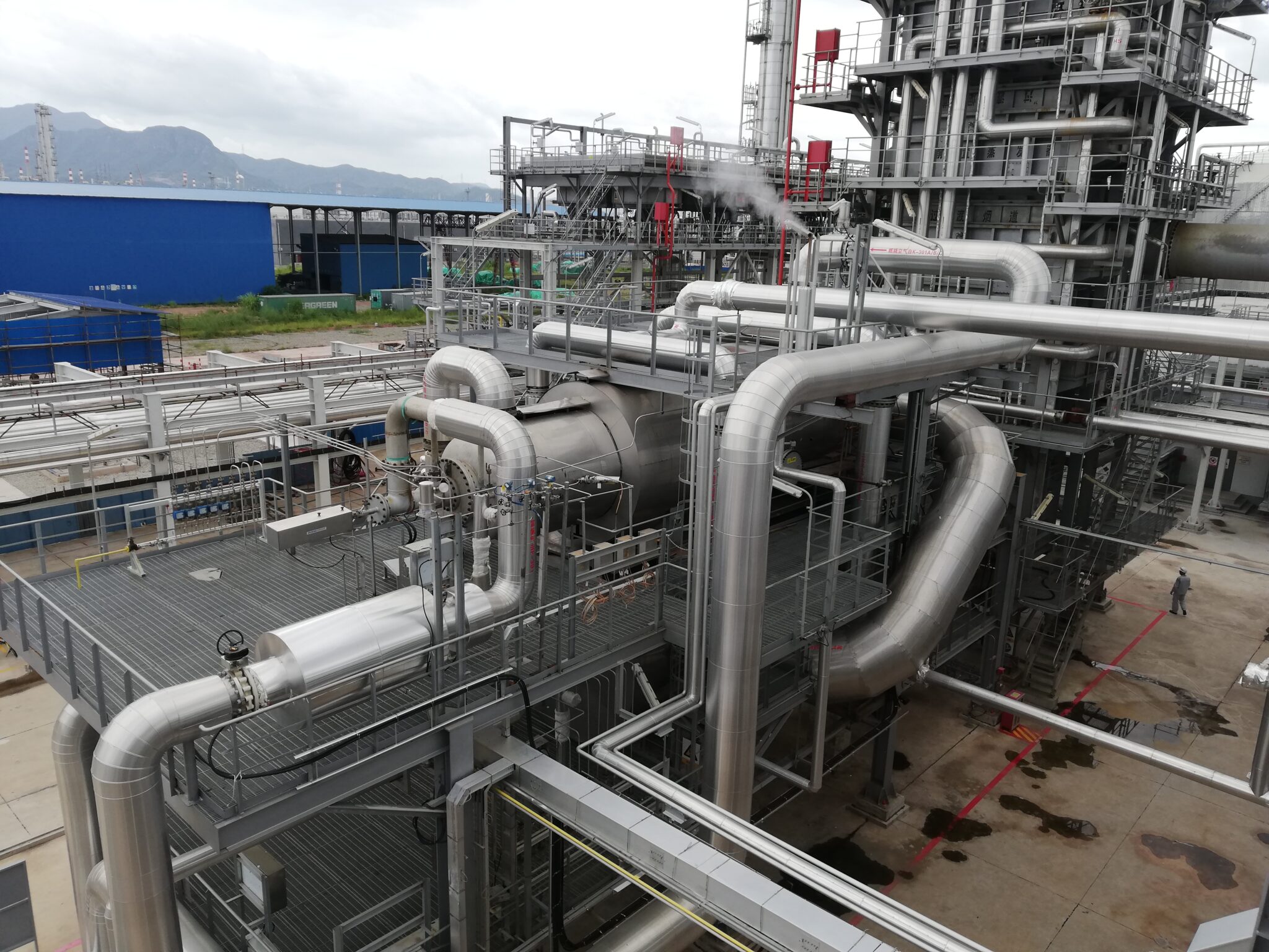 Duiker Combustion Engineers Europoort Kringen Magazine