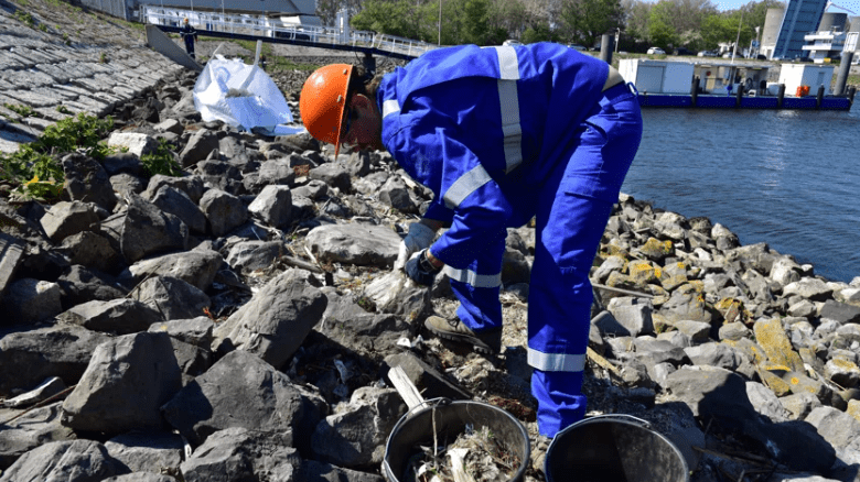 Samenwerking tegen plastic vervuiling