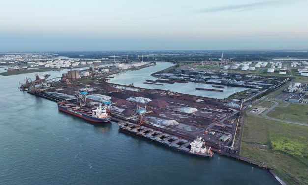 Nieuwe kraan bij EECV
