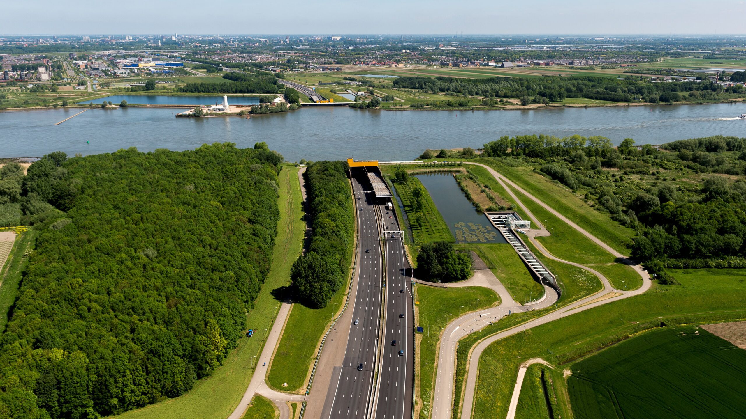 Heinenoordtunnel weer open