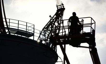 Groene mijlpaal HES Botlek Tank Terminal