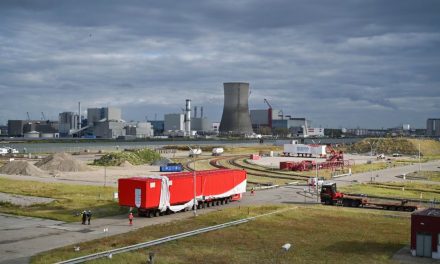 Nieuwe elektrische onderstations bij Shell in Moerdijk