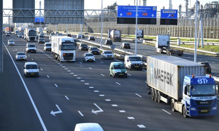 Kabinet opnieuw gevraagd in infrastructuur te investeren