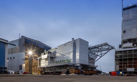 Offshore mijlpaal in Schiedam