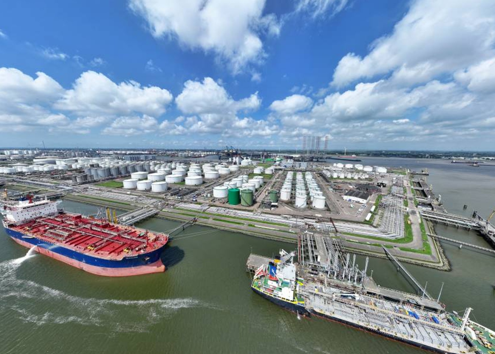 Extra opslagcapaciteit biobrandstoffen bij Liquin