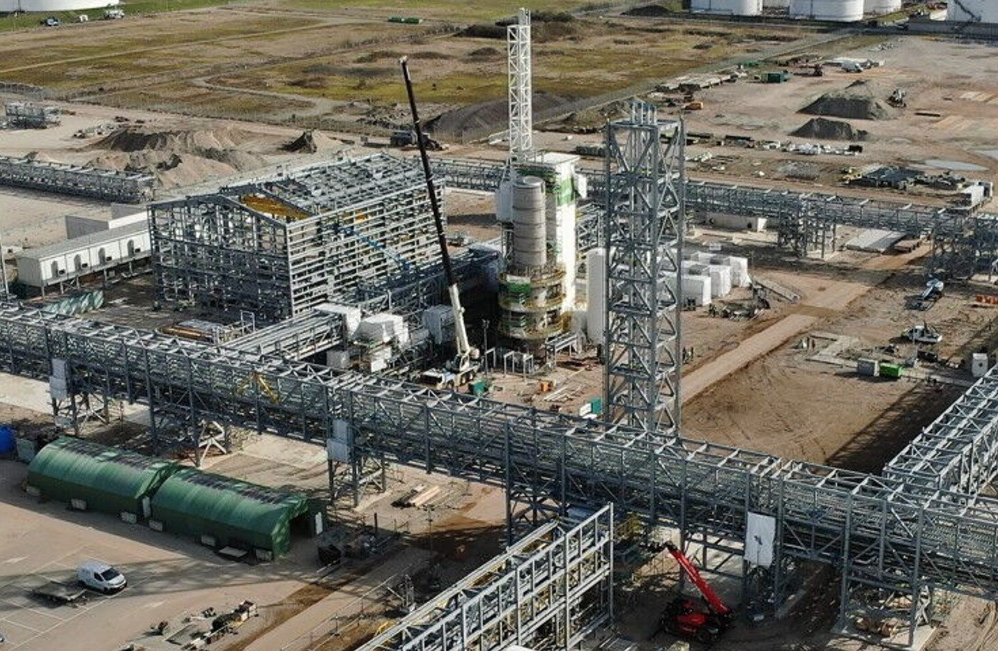 Bouw liquifier vordert