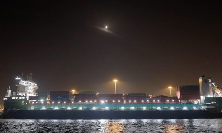 Schip voor het eerst met ethanol gebunkerd
