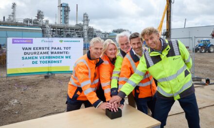 Eerste paal geslagen voor warmteoverdrachtstation